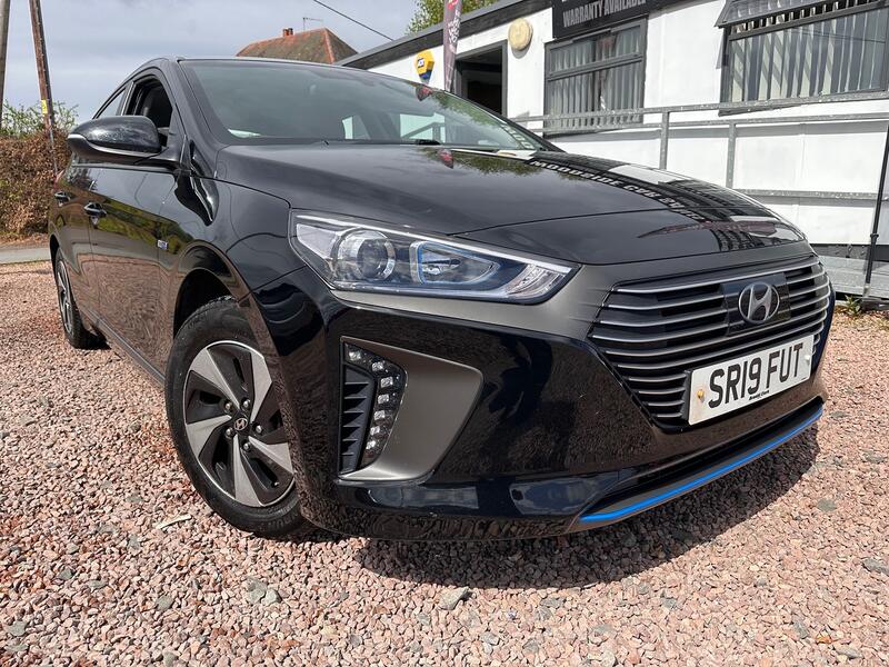 View HYUNDAI IONIQ AUTO HYBRID 1.6 h-GDi SE