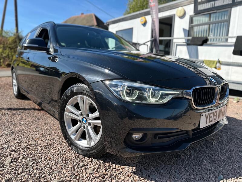 View BMW 3 SERIES AUTO 2.0 318d SE Touring